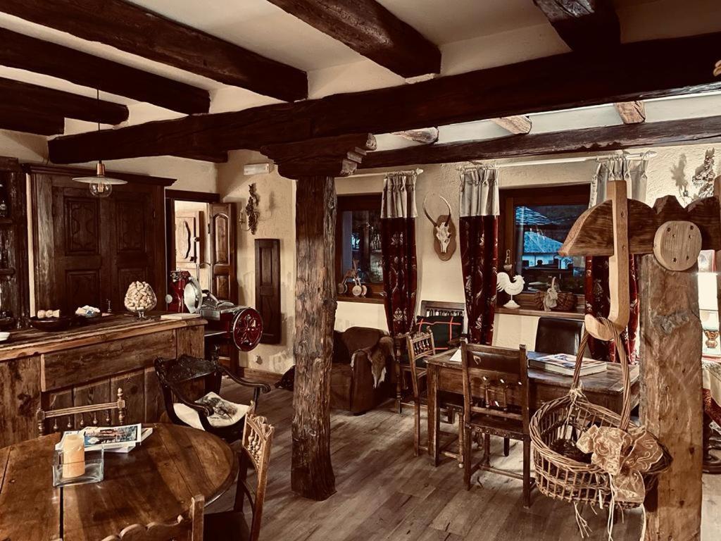 Relais Du Chateau Blanc La Thuile Luaran gambar