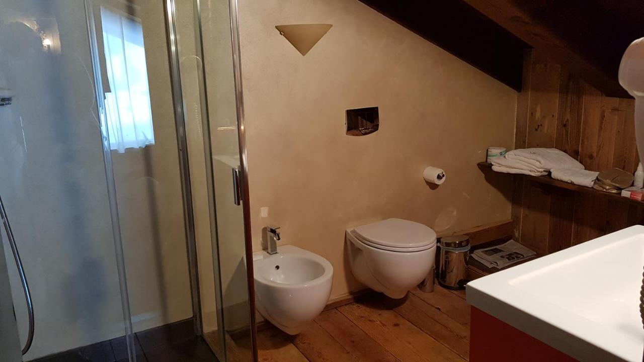 Relais Du Chateau Blanc La Thuile Luaran gambar